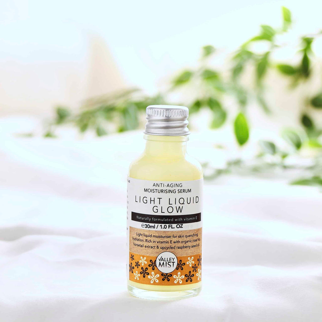 Light Liquid Glow Anti-aging Moisturising Serum