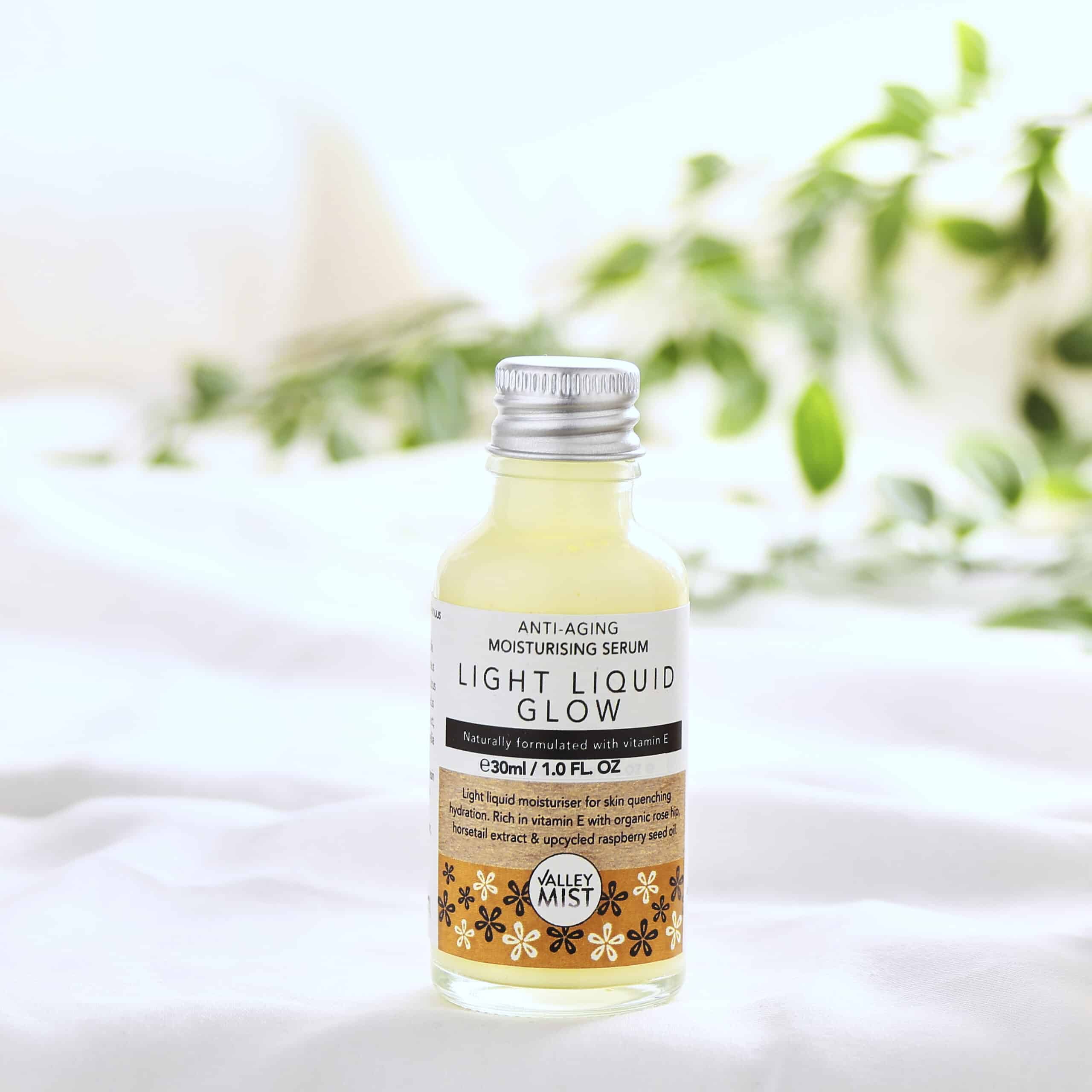 Light Liquid Glow Anti-aging Moisturising Serum