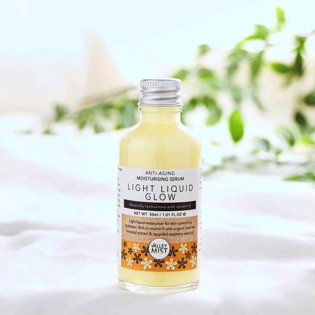 Light Liquid Glow Anti-aging Moisturising Serum