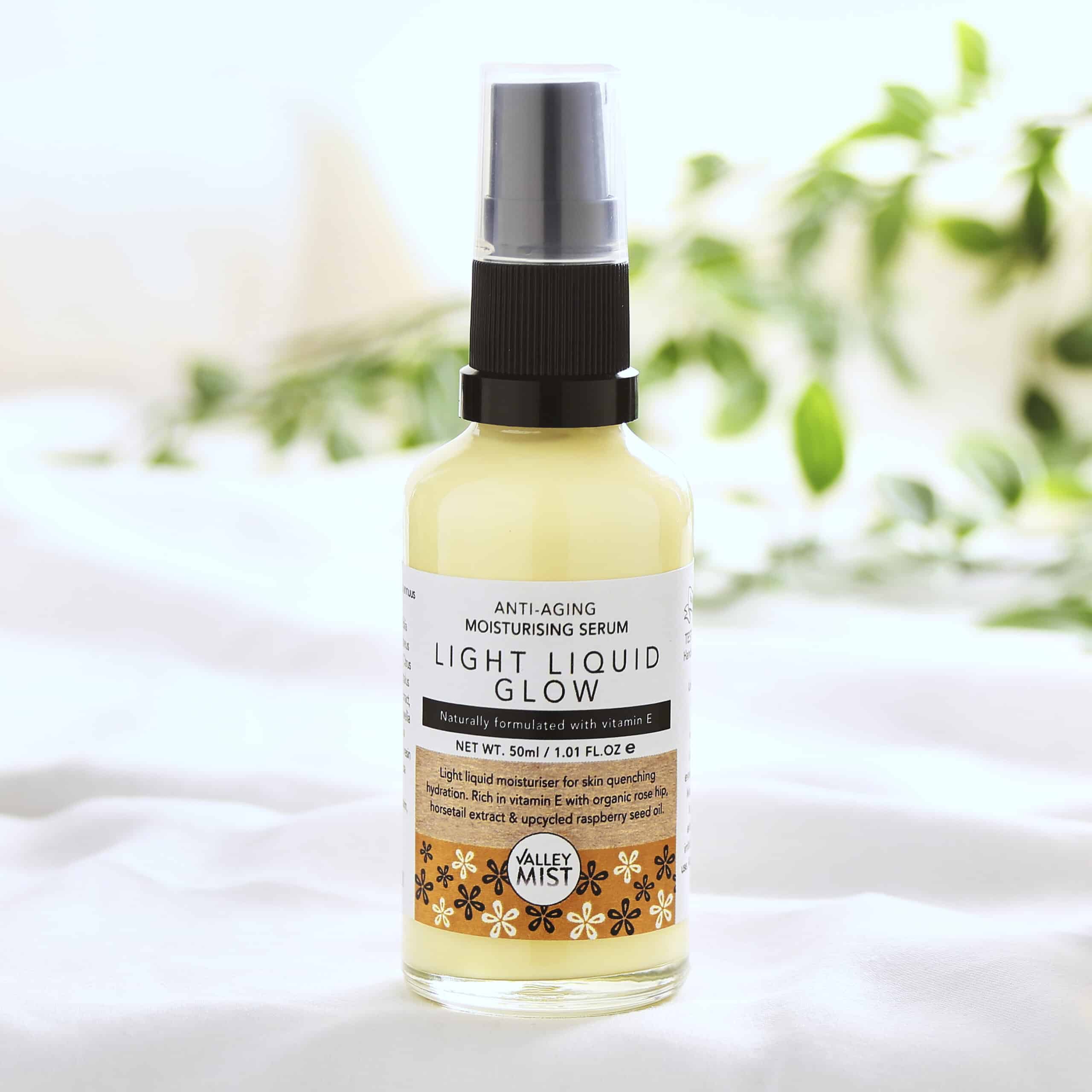 Light Liquid Glow Anti-aging Moisturising Serum