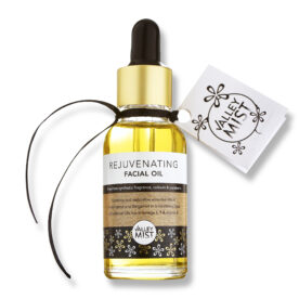 Natural Skincare Rejuvenating Frankincense Facial Oil