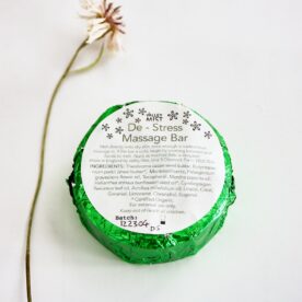 De-stress massage bar with dried flower